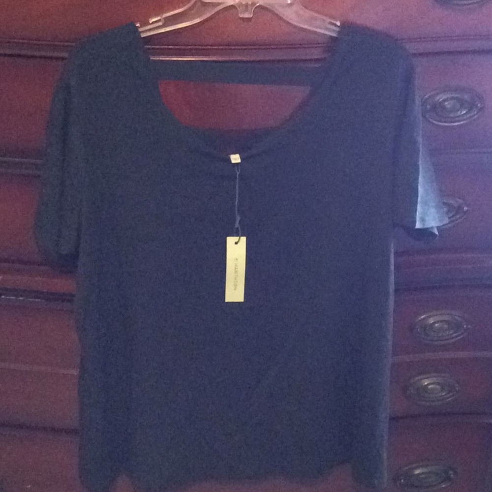 Short sleeve top